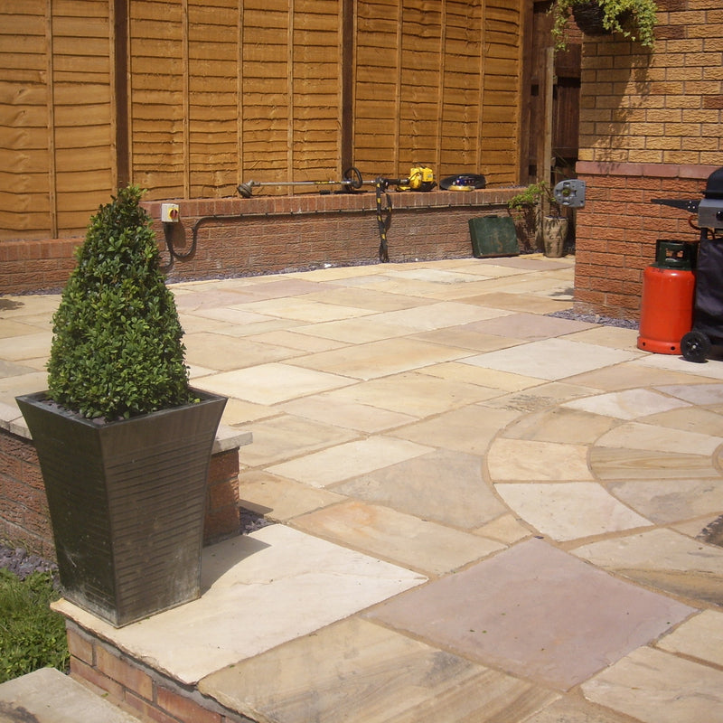 Rosy Brown Fossil Mint Indian Sandstone Natural 22mm Calibrated Patio Paving Slabs Pack 15.5m2
